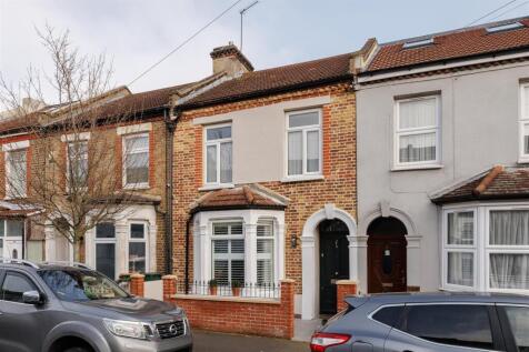 Stork Road, E7