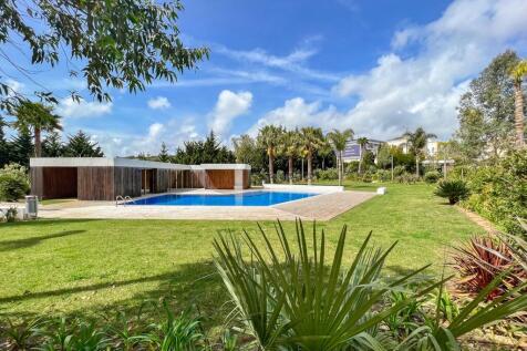 4 Bedroom Duplex Apa