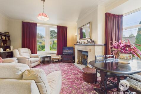 Lounge & Dining Room