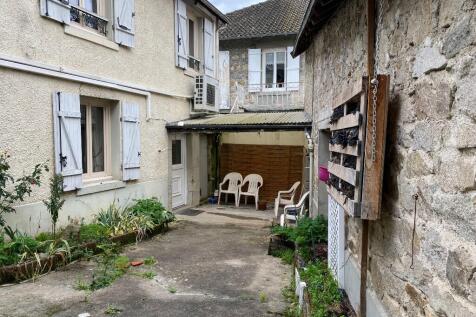 Property Image 1