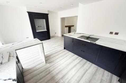 Open Plan Kitchen, Dining & Sitting Room (6).jpg