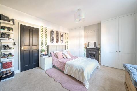 Master bedroom and ensuite