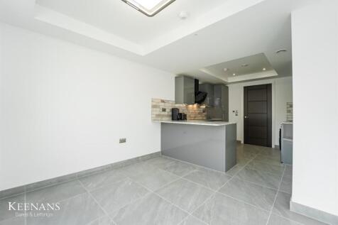 27 bed, 24 bath Block of Apartments in Manchester - Photo 31