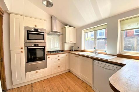 3 bed house for rent in Holland Road, St Thomas
