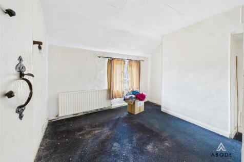 CAM01882G0-PR0231-STILL009.jpg