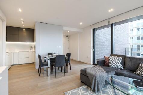 One bedroom flat to rent in King's Cross, N1C A modern one bedroom apartment situated on the 9th floor of the Plimsoll Building, phase two of the luxury King's Cross development. The flat comprises a