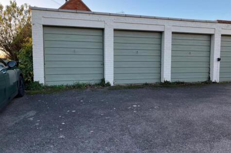 garage.jpg