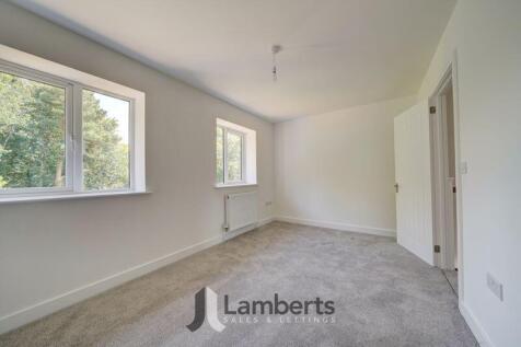 Spacious Master Bedroom