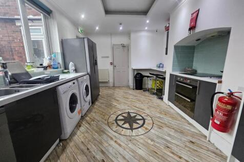 WhatsApp Image 2025-11-27 at 13.18.43 (1).jpeg