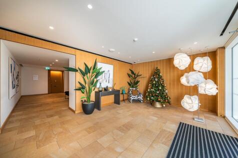 Apartment-601-Hol...