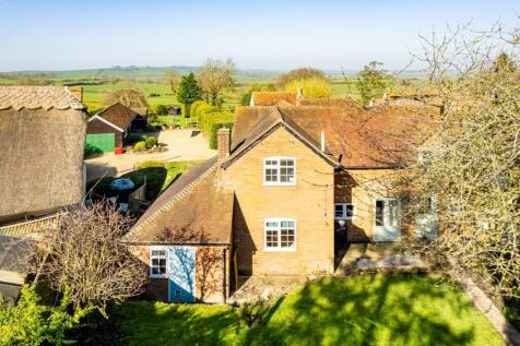 Elevated Rear Aspect