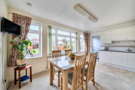 1358296-10-68d2b3...