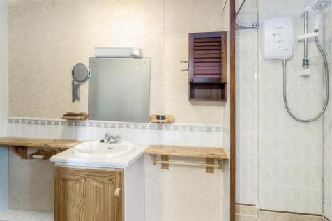 34 Debdale Road 021.jpg