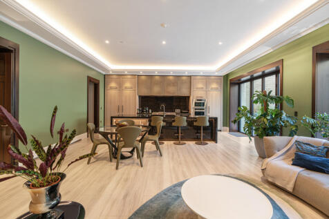 6 bed, 6 bath House in London - Photo 5