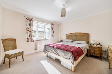 Ground Floor Master Bedroom