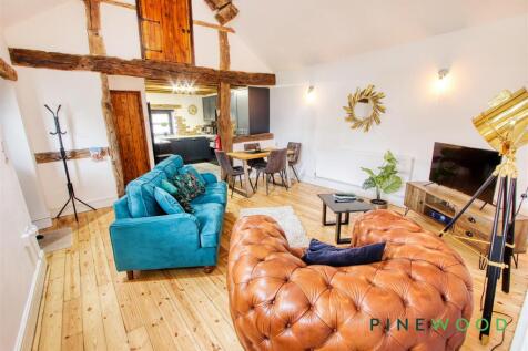 BARN/ANNEXE - LIVING ROOM