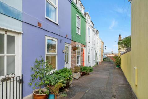 Property video thumbnail