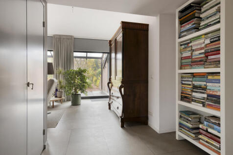 Rhijngeesterstraatweg 199 2343 BW OEGSTGEEST image 24