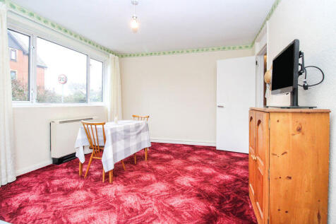 Living room 1