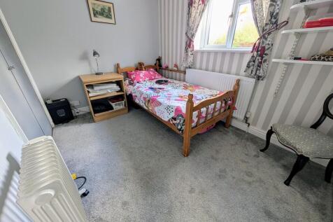 PXL_20251027_1152...