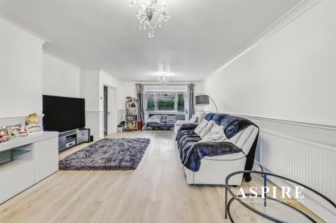 Aspire Estate Agents7.jpg