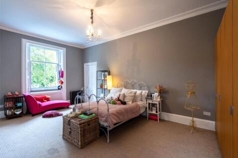 5 bed, 4 bath Detached in Edinburgh - Photo 31