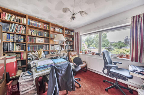 2-1324745-2-6878d...