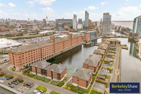 Aerial view Waterloo Warehouse