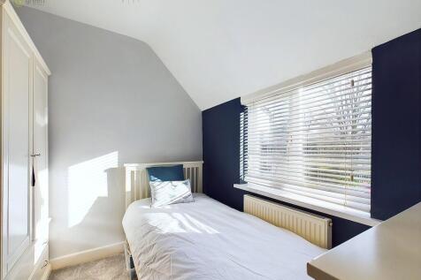 CAM03830G0-PR0111...