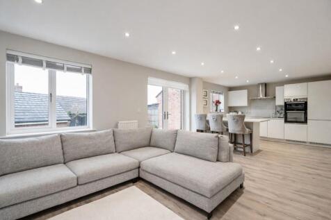 3 Pastures Drive_11.jpg