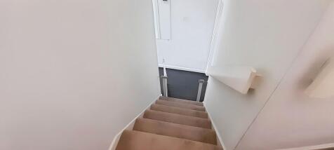 8b30ee7d-WhatsApp...