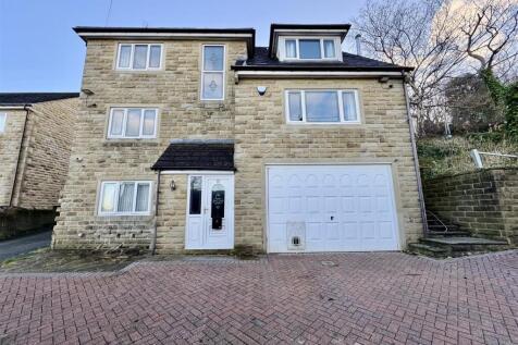 EXTERNAL FRONT, INTEGRAL GARAGE AND DRIVEWAY