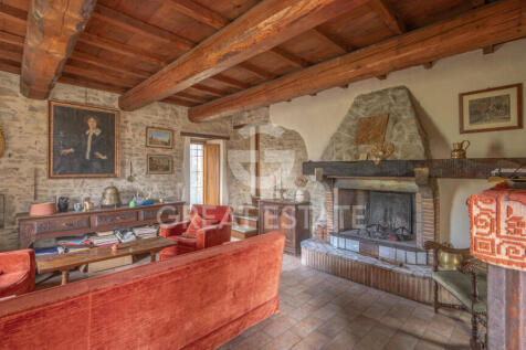 Interno