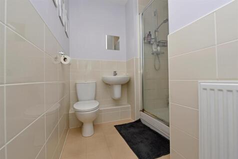 Shower Room / WC: