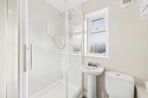 CAM03162G0-PR0369-STILL009