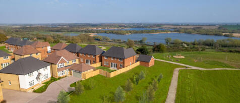 Drone footage of The Hoplands street scene showcasing the lake views