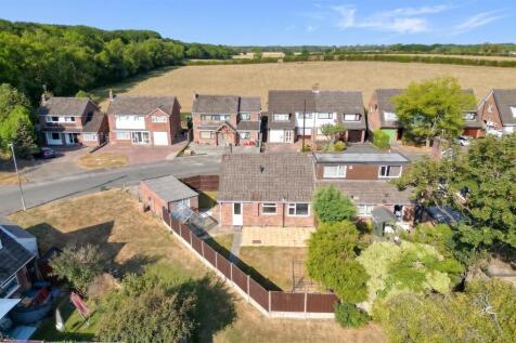 47 Woodside, Ashby