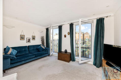 Victory Mews, 006