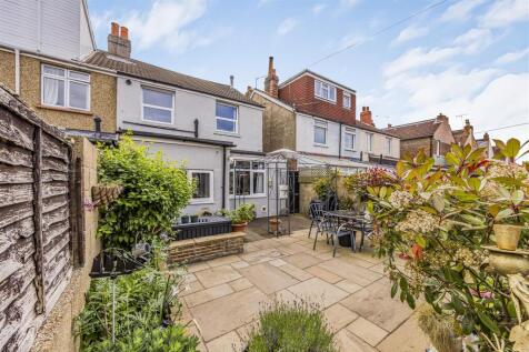83 Chesterfield Road, Baffins-PorticoMarketing-Sol