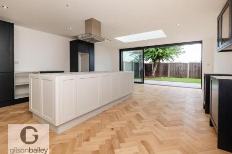 73MeadowWay-18.jpg
