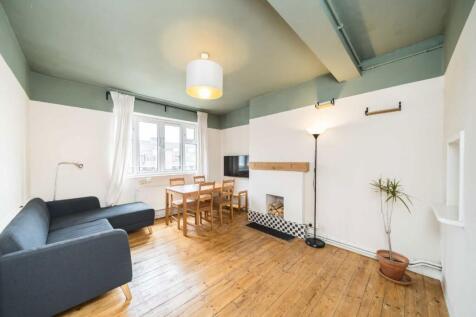 Set on the fourth floor, this two bedroom flat and been finished to a modern specification throughout. Offering two double bedrooms, a spacious reception room with a feature fireplace, separate kitche