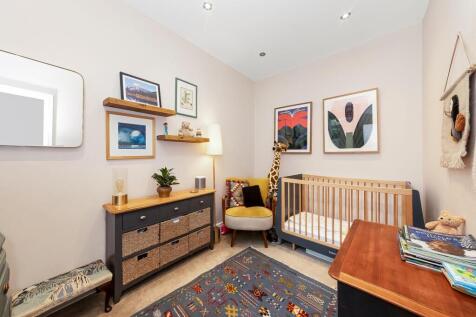 2 bed, 2 bath Apartment in manchester - Photo 7
