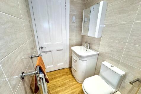 Shower-room 2
