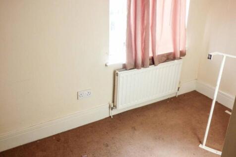 57 Station Road East. T202511281034.jpg