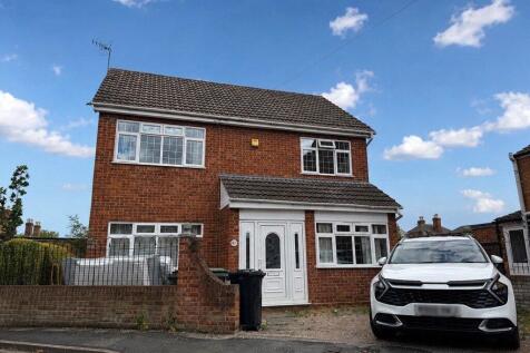 6 Bedroom Detached in WR2 5DW