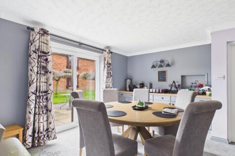 CAM03589G0-PR0089-STILL001