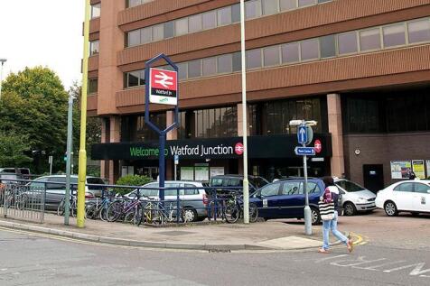 watford junction.jpg