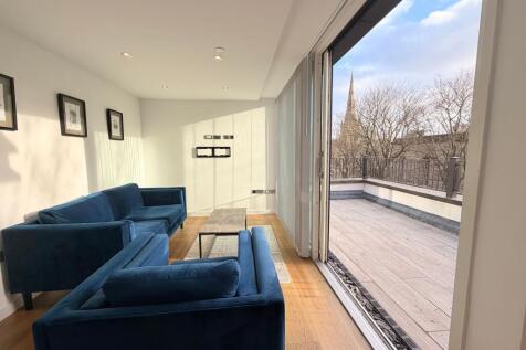 Living Room &amp; Kitchen Area