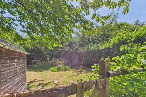 CAM01920G0-PR0128-STILL017