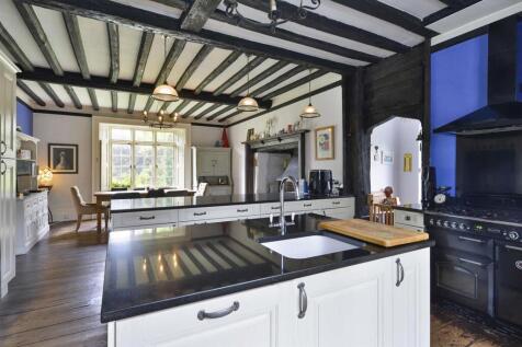 Bramley Lodge, High Street (16)-1920.jpg